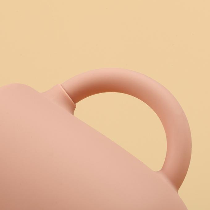 Tasse de l'eau de silicone de formation de l'enfant en bas âge de 2021 enfants organiques de nouvelle conception pour le bébé