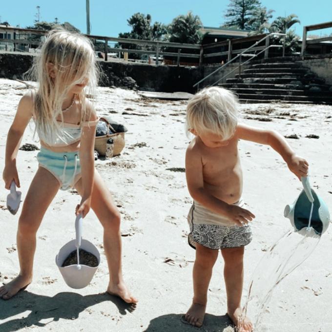 nouveau seau mou écologique se pliant de plage de silicium d'enfants de seau de jouet de plage de silicone