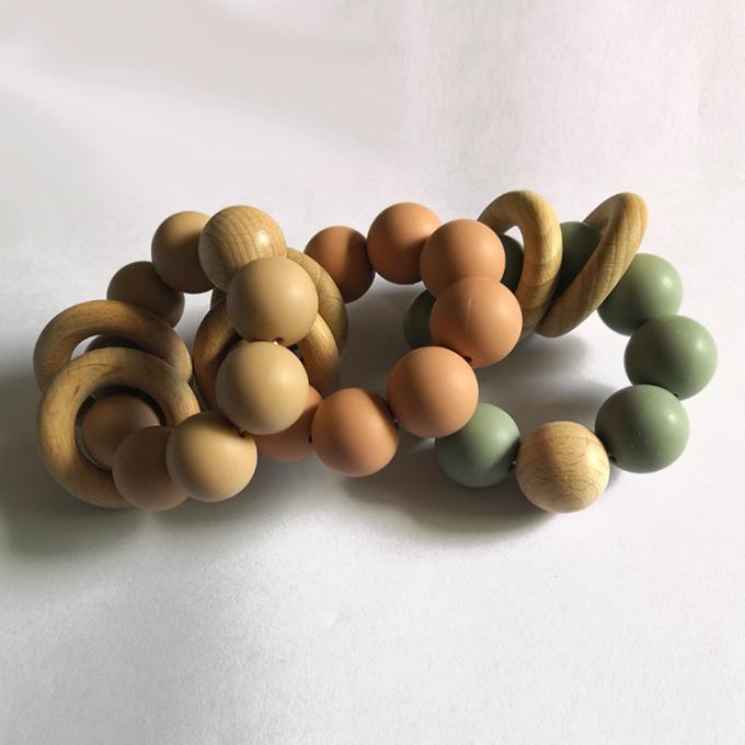 Teether fait sur commande de bébé de silicone de jouets de perles de silicone avec le bracelet 2 en bois