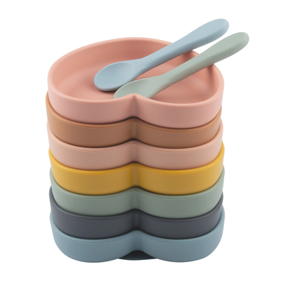 Food Grade FDA Heart Shaped Dinner Silicone Baby Plate Customized With Spoon