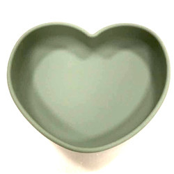 Non Toxic Custom Suction Silicone Baby Plate Heart Shaped OEM For Children